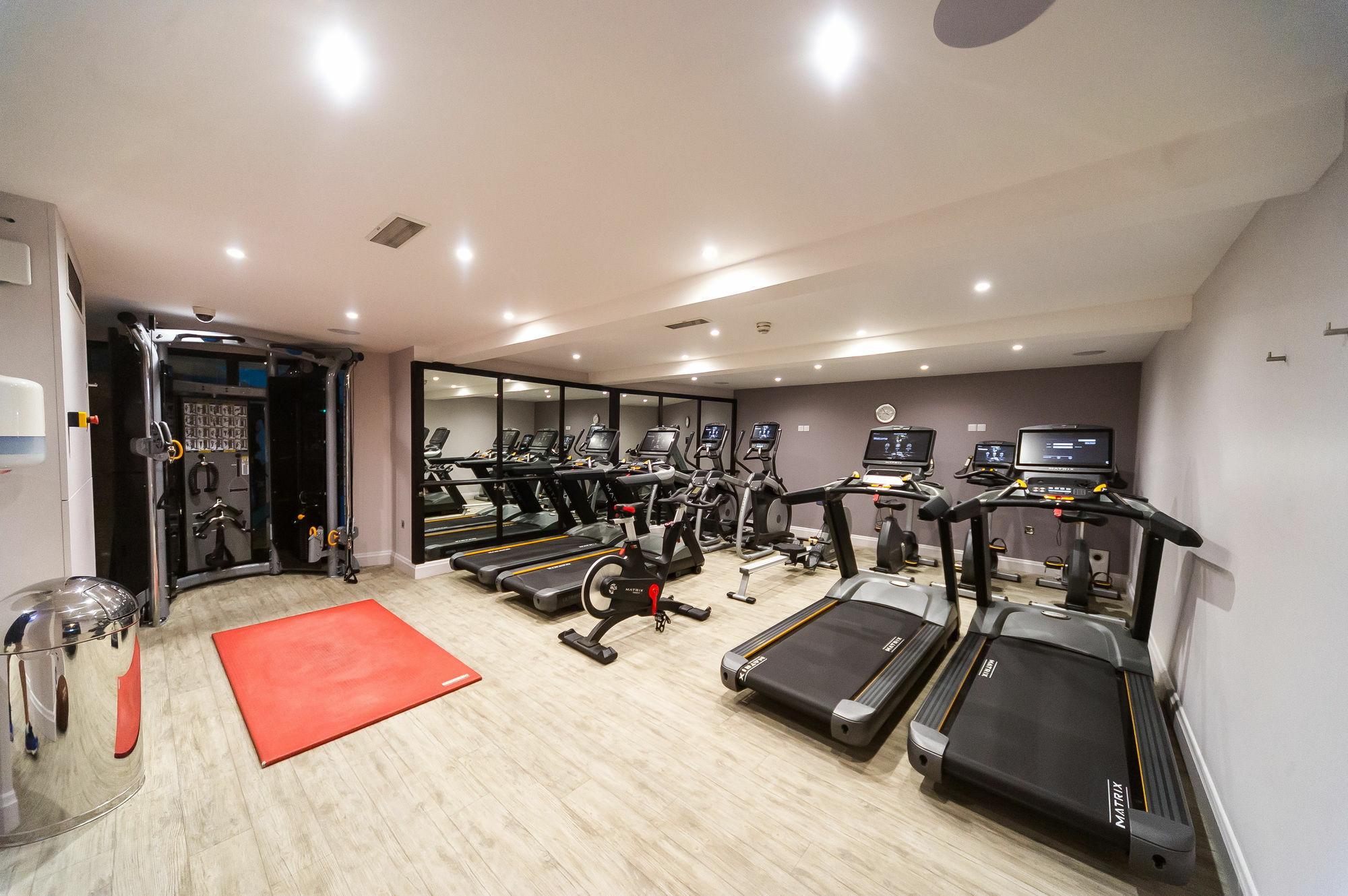 Grand Jersey Hotel And Spa Saint Helier Jersey Eksteriør bilde The gym at the hotel